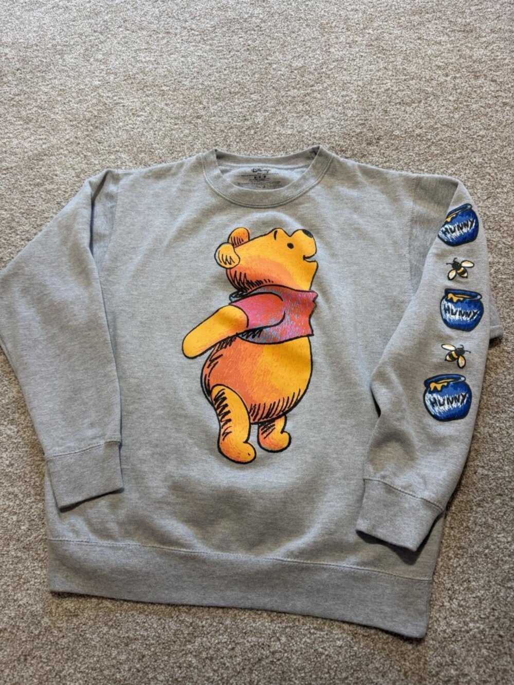 Disney Winnie The Pooh Bear Sweatshirt Grey Size Medium Hunny Sleeve Print